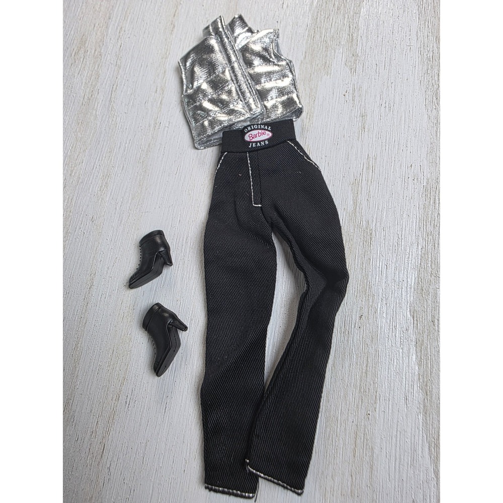 Vintage '99 Barbie Silver Puffer Vest Black Jeans Ankle Boots Y2K Biker #68084